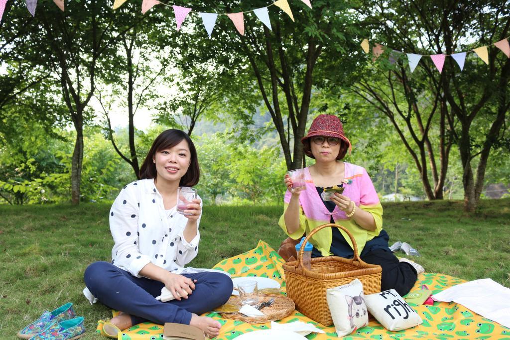 แบร์มีทมูสเบดแอนด์เบรคฟาสต์ Bed & Breakfast ผูหลี่ ภายนอก รูปภาพ